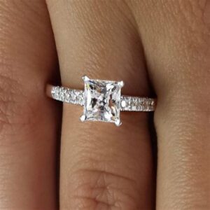 2 carat princess cut diamond engagement ring