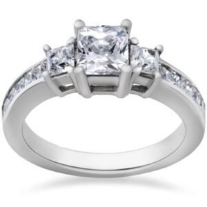 Princess Cut Diamond Engagement Ring