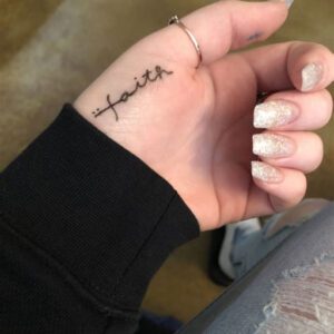 Small Tattoo Ideas for Your Hand