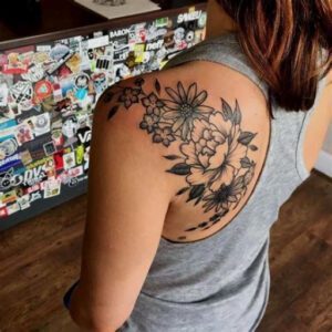 Tattoo Ideas for Women Shoulder Blade