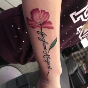 Tattoo Ideas with Names and Flowers