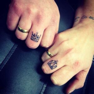 King and Queen Finger Tattoos Ideas