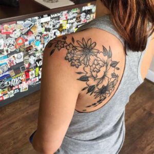 Shoulder Blade Tattoo Ideas for Females